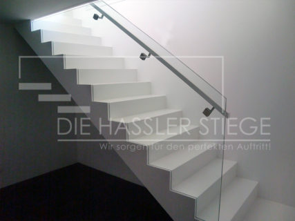 Stiegen mit Glas von Hassler